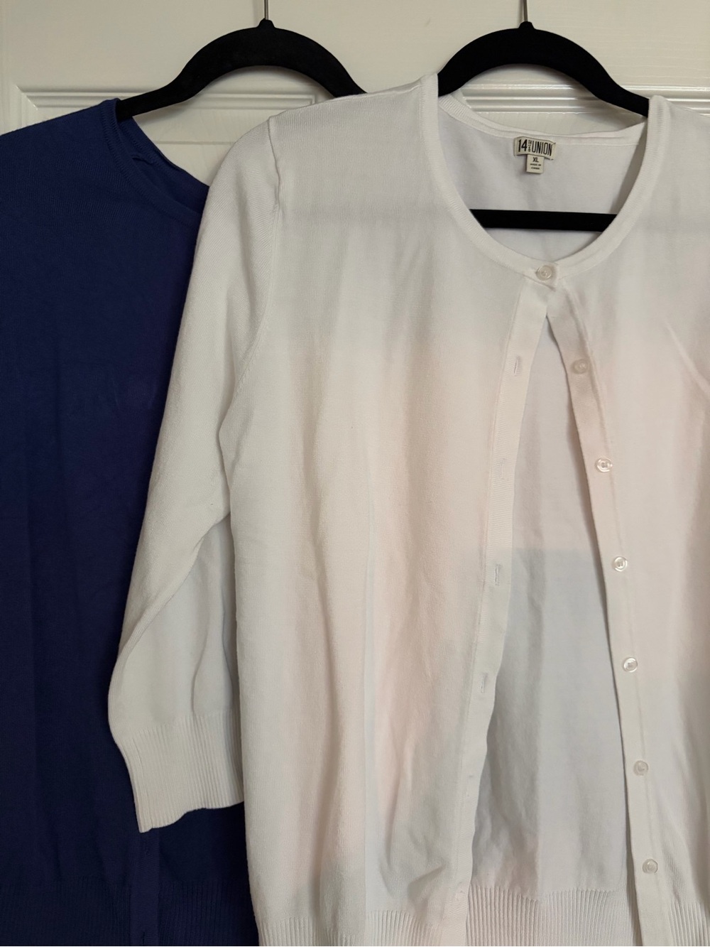 EUC 14th & Union White and royal blue Cardigan 3/4 length sleeves, size xl - Picture 2 of 5